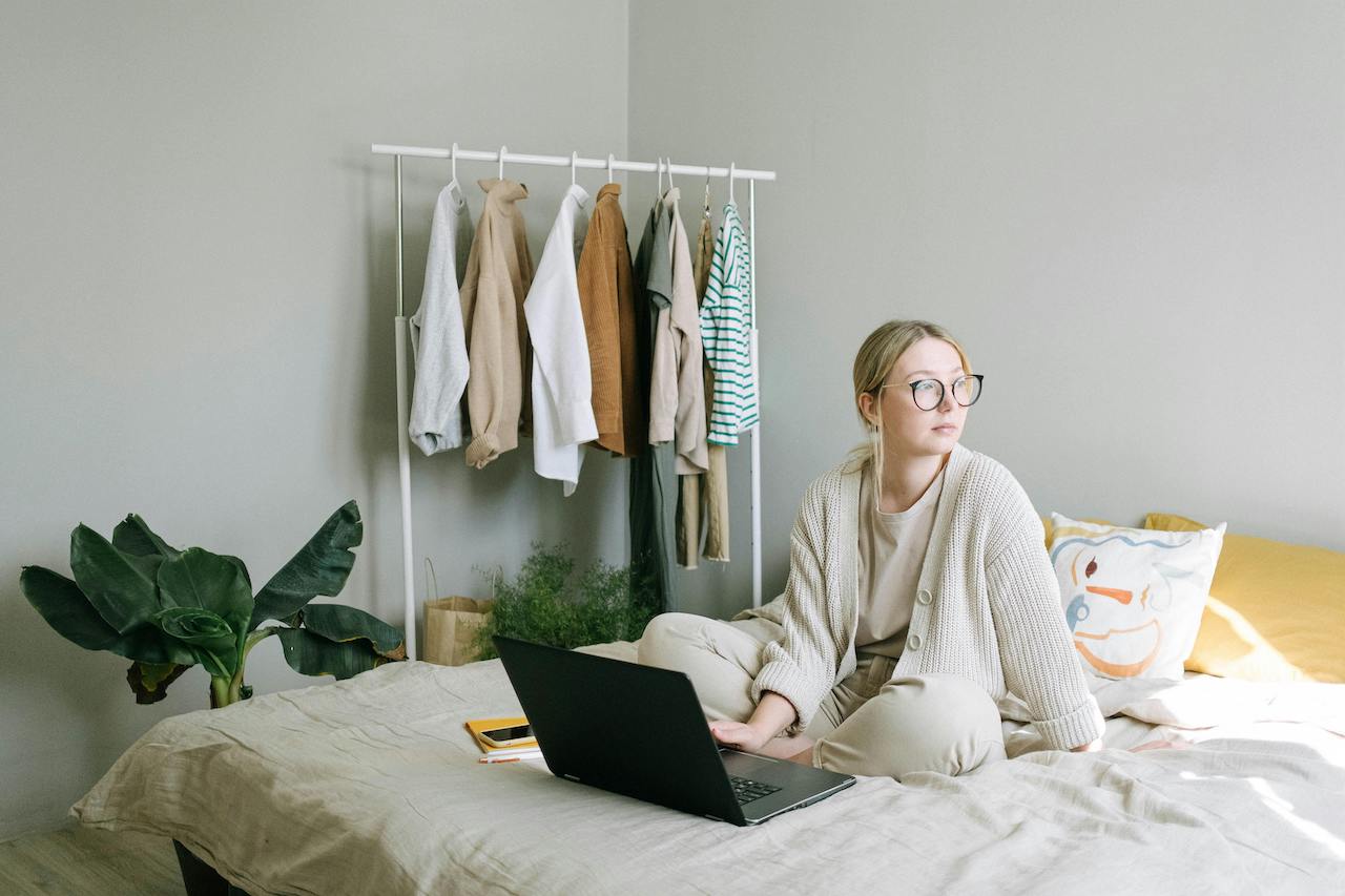 Crafting a Comprehensive Remote Work Policy