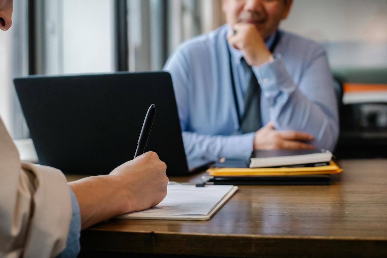 Fixed-Term Contracts: Pros and Cons for Employers and Employees